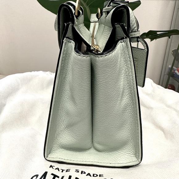 Kate Spade top handle purse with shoulder strap - Picture 3 of 11